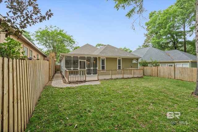 118 Chestnut Ridge, Fairhope, AL 36532