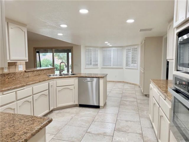 14840 Pamlico Road, Apple Valley, CA 92307