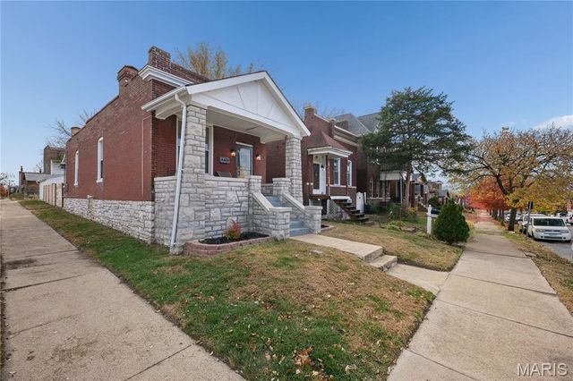 4400 Tennessee Avenue, St Louis, MO 63111