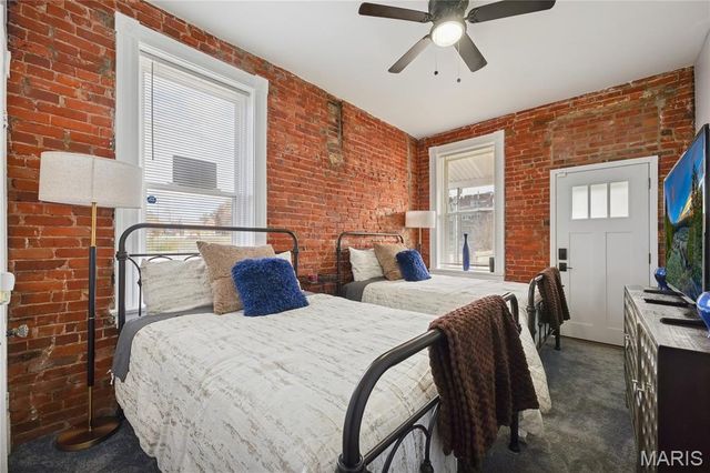 4400 Tennessee Avenue, St Louis, MO 63111