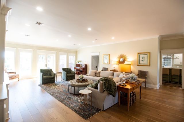 17609 La Hwy 3235, Galliano, LA 70354