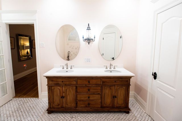 17609 La Hwy 3235, Galliano, LA 70354