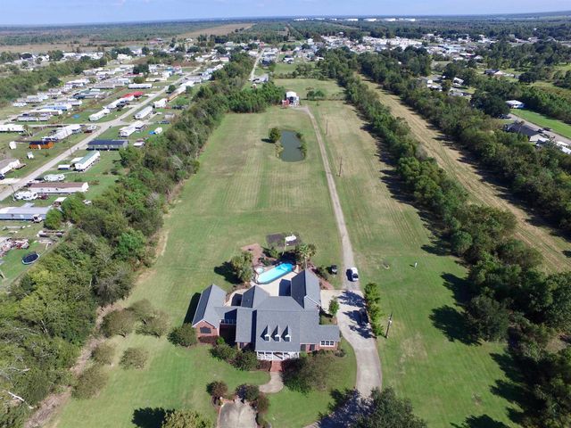 17609 La Hwy 3235, Galliano, LA 70354