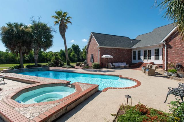 17609 La Hwy 3235, Galliano, LA 70354