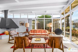 2244 E Tahquitz Canyon Way 8, Palm Springs, CA 92262