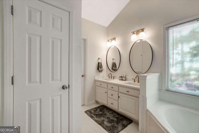 1885 Oak Wind Lane, Buford, GA 30519