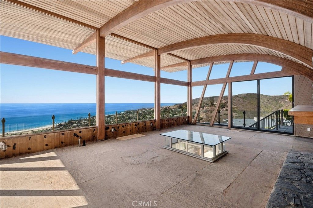 1255 Skyline Drive, Laguna Beach, CA 92651 — exterior
