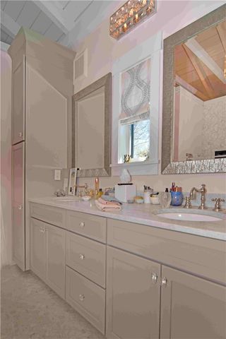 35 North Woods Trail, South Kingstown, RI 02879