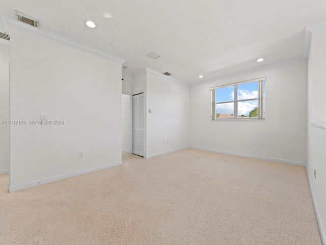 16421 SW 64th Ter, Miami, FL 33193