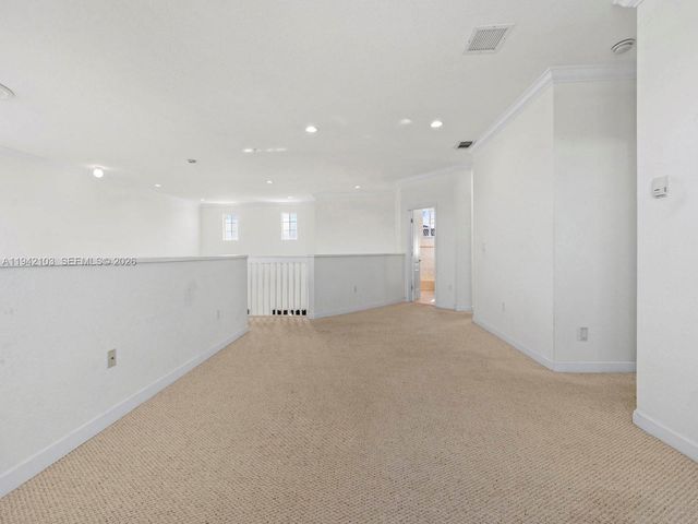 16421 SW 64th Ter, Miami, FL 33193