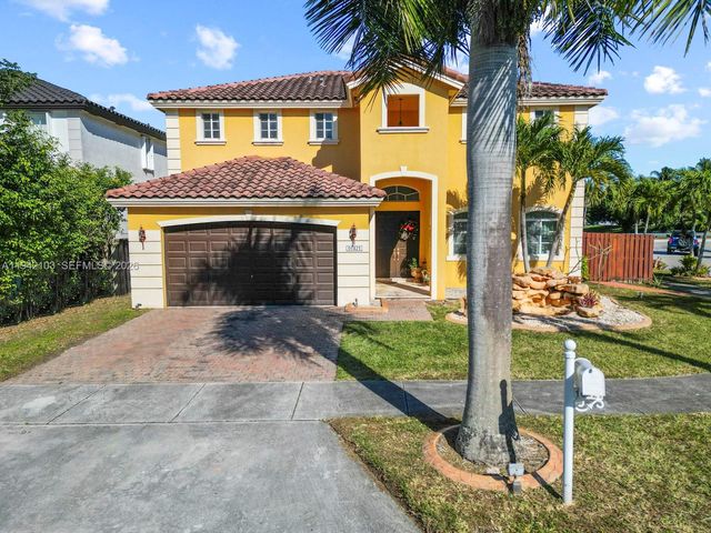 16421 SW 64th Ter, Miami, FL 33193