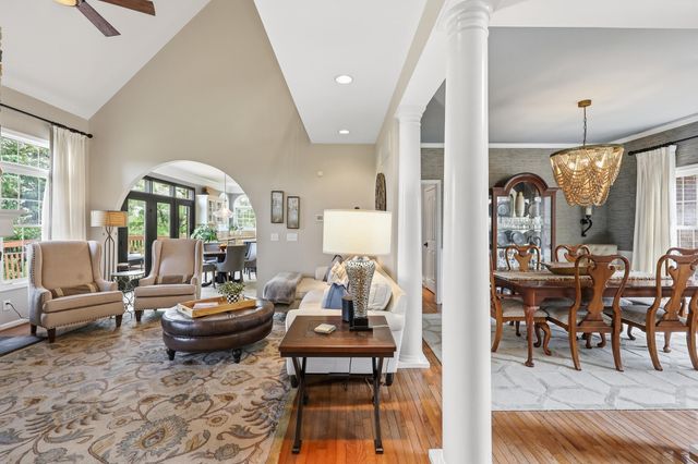 3024 Woodfield Circle, Richmond, KY 40475