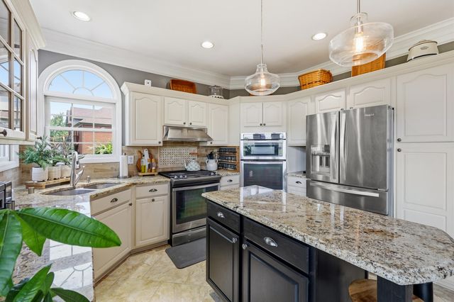 3024 Woodfield Circle, Richmond, KY 40475