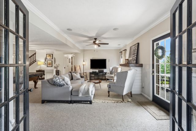 3024 Woodfield Circle, Richmond, KY 40475