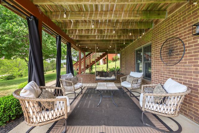3024 Woodfield Circle, Richmond, KY 40475