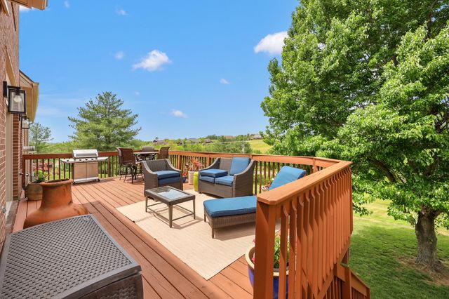 3024 Woodfield Circle, Richmond, KY 40475
