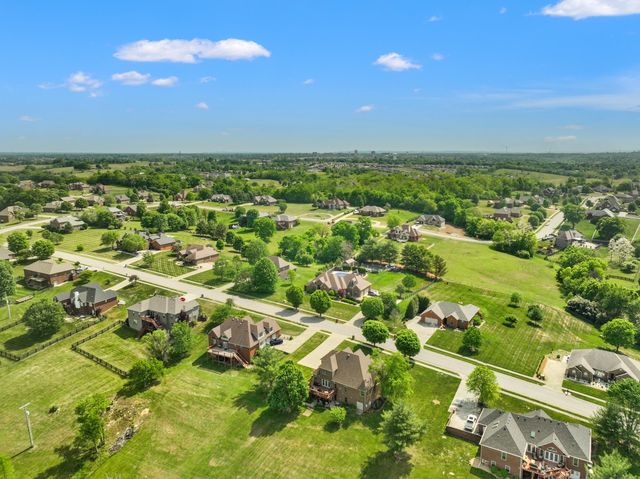 3024 Woodfield Circle, Richmond, KY 40475