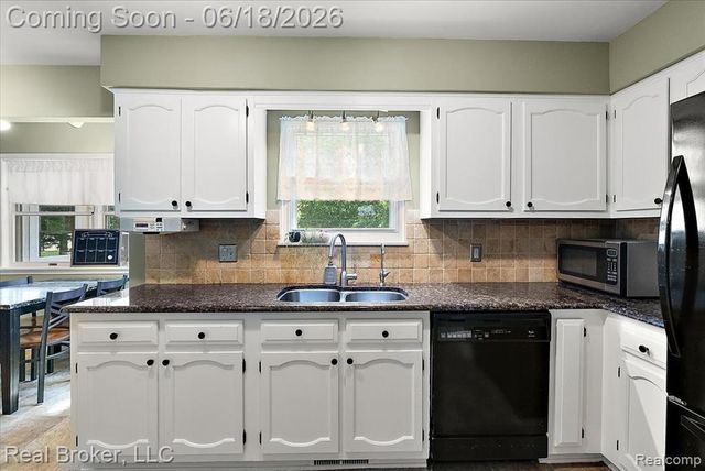 6339 Westwego Drive, Brighton, MI 48116