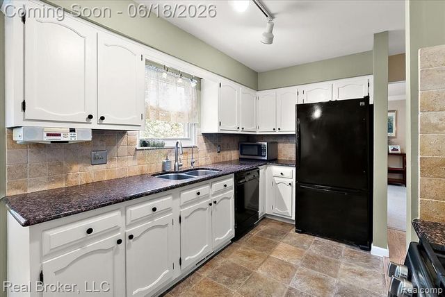 6339 Westwego Drive, Brighton, MI 48116