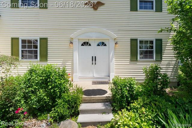 6339 Westwego Drive, Brighton, MI 48116