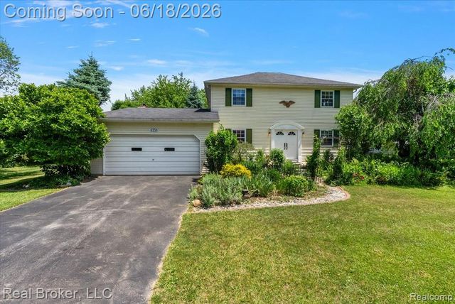 6339 Westwego Drive, Brighton, MI 48116