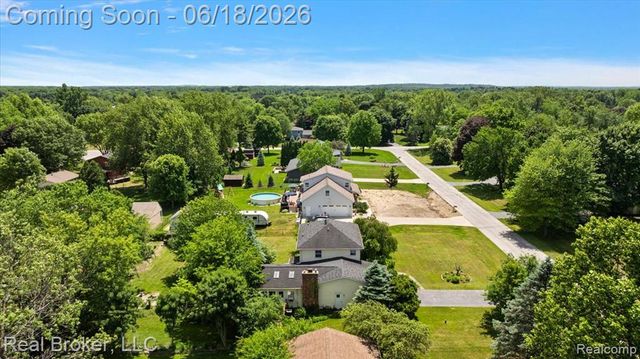 6339 Westwego Drive, Brighton, MI 48116