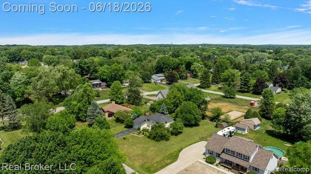 6339 Westwego Drive, Brighton, MI 48116