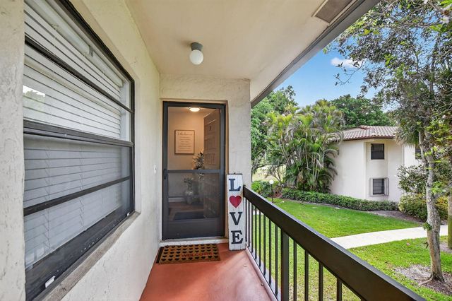 21501 Juego Circle 29 F, Boca Raton, FL 33433