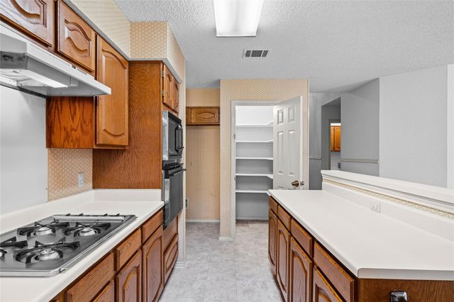 7100 Pine Bluffs TRL, Austin, TX 78729