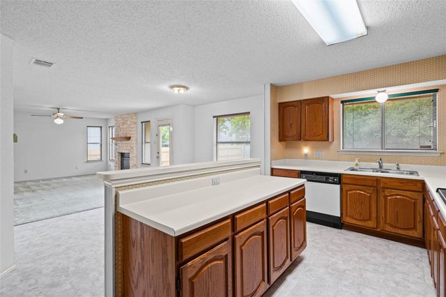 7100 Pine Bluffs TRL, Austin, TX 78729