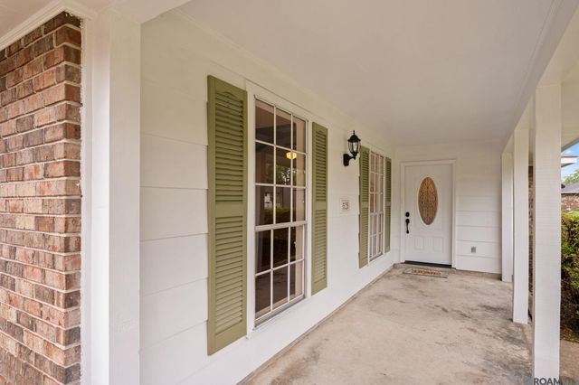 525 Hexham Rd, Baton Rouge, LA 70819