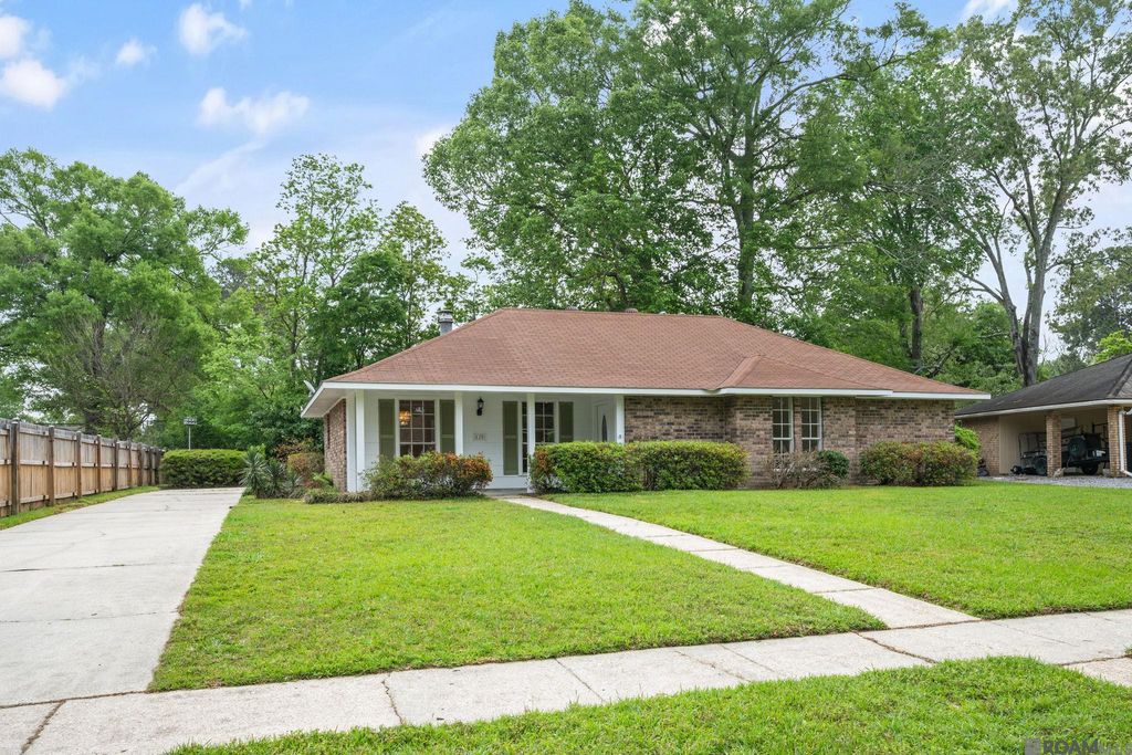 525 Hexham Rd, Baton Rouge, LA 70819