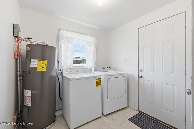 2214 Harrodsburg Rd, Lawrenceburg, KY 40342