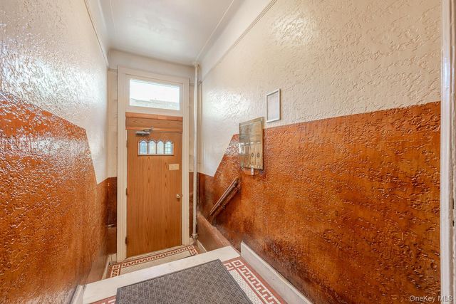 2120 22nd Road, Astoria, NY 11105