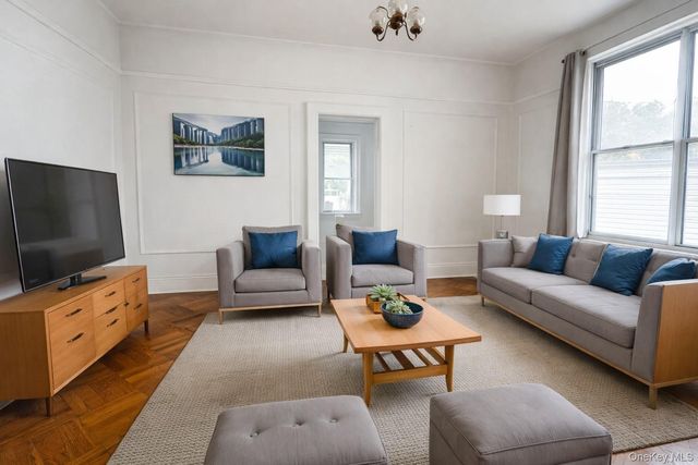 2120 22nd Road, Astoria, NY 11105