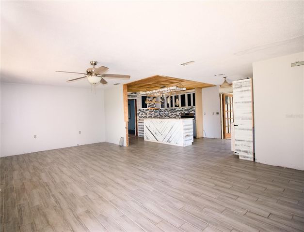 501 ROSE AVENUE, Fruitland Park, FL 34731