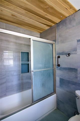 501 ROSE AVENUE, Fruitland Park, FL 34731