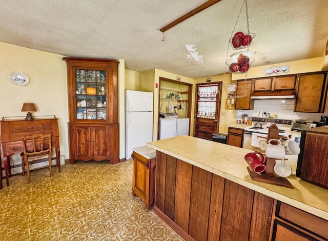 38 Cyr Court, Bennington, VT 05201