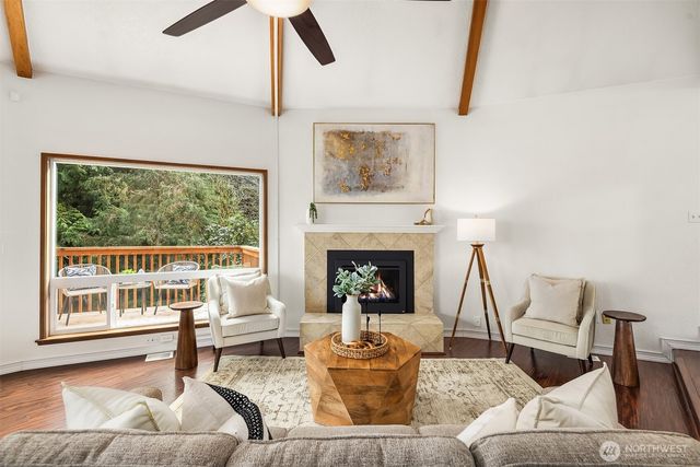 21723 3rd Avenue SE, Bothell, WA 98021