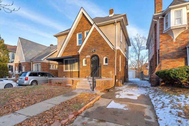 16148 ROSELAWN Street, Detroit, MI 48221