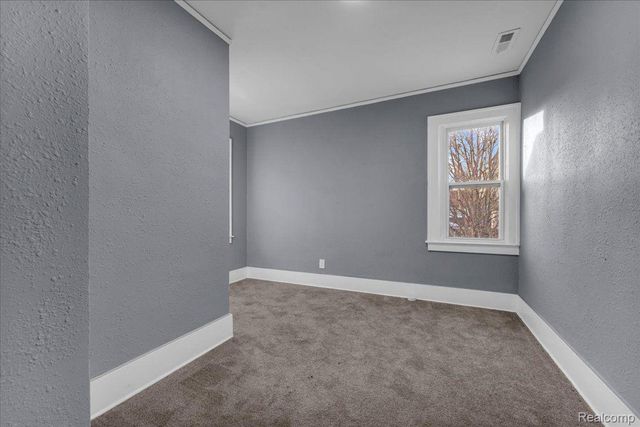 16148 ROSELAWN Street, Detroit, MI 48221