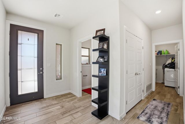 12622 ZOLLINGER Avenue, El Paso, TX 79928