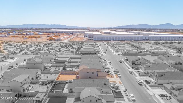 12622 ZOLLINGER Avenue, El Paso, TX 79928