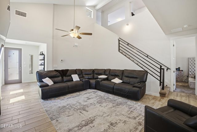 12622 ZOLLINGER Avenue, El Paso, TX 79928