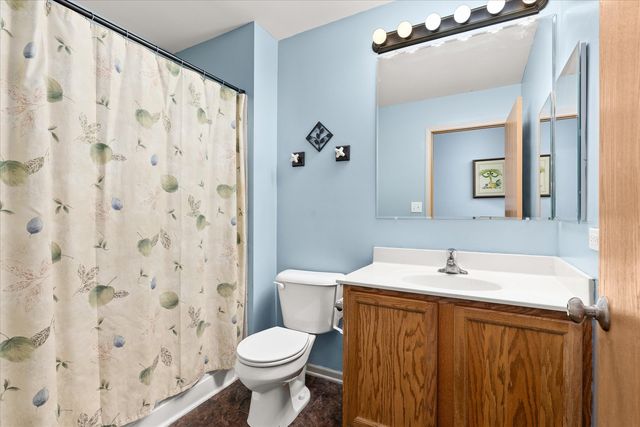 739 Bonaventure Drive, Oswego, IL 60543