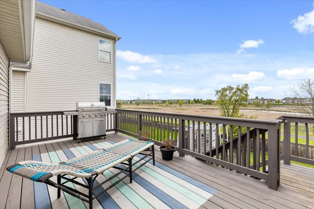 739 Bonaventure Drive, Oswego, IL 60543