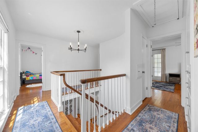 2241 Linden Drive SE, Cedar Rapids, IA 52403