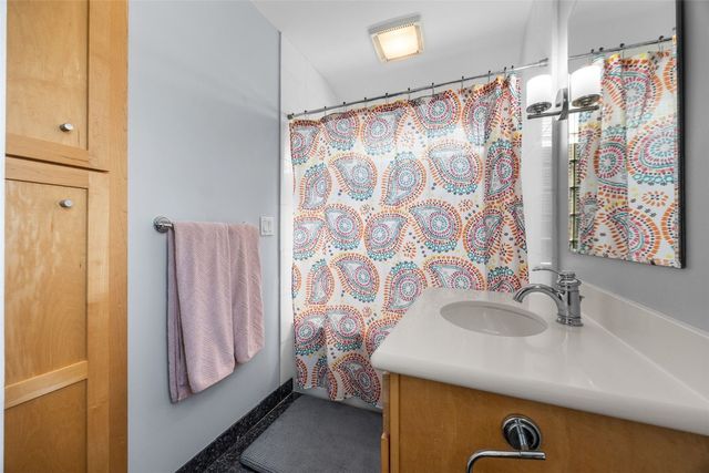 2241 Linden Drive SE, Cedar Rapids, IA 52403