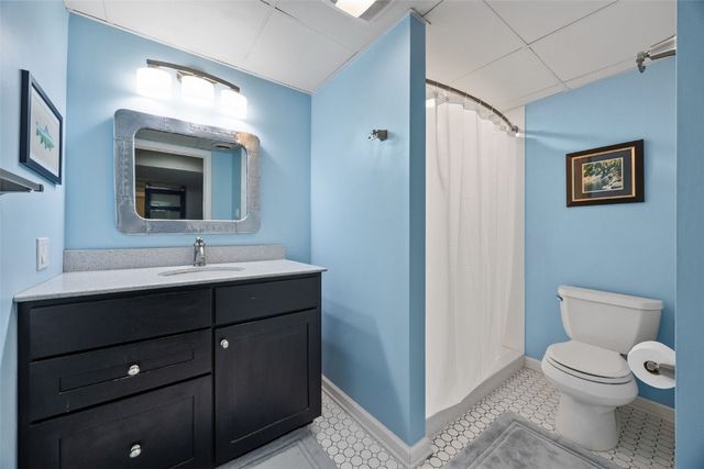 2241 Linden Drive SE, Cedar Rapids, IA 52403