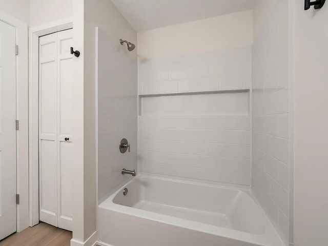 7783 Kingsview Lane N, Maple Grove, MN 55311